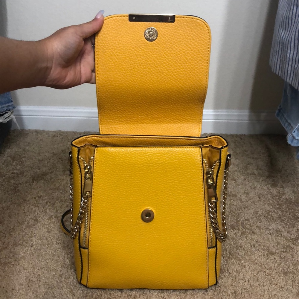 Bag - Picture 2 of 4